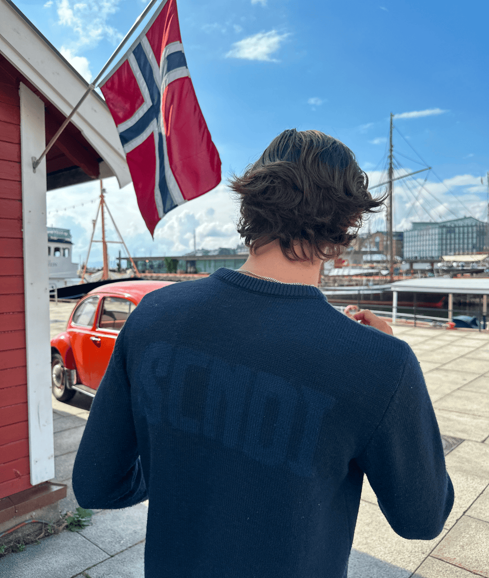 Navy sweater with a minimalist Scandinavian design by SCNDI